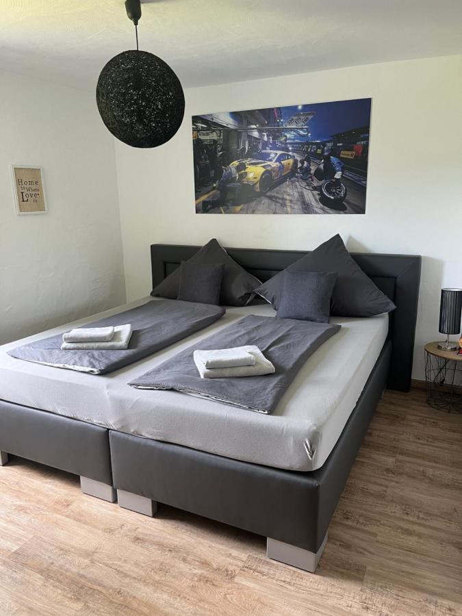 Gaestezimmer Melina Am Nuerburgring Adenau Kültér fotó